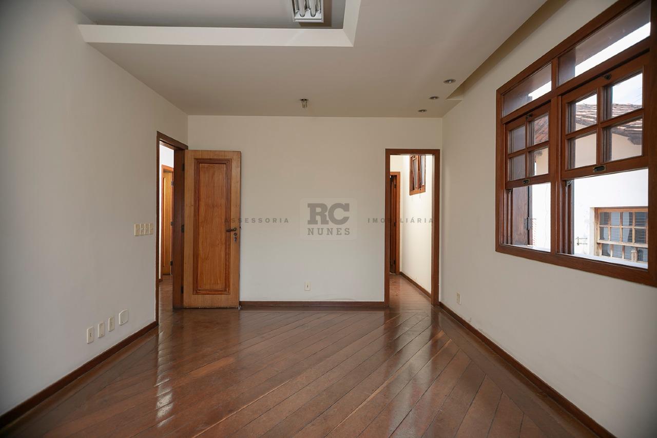 Casa comercial para aluguel no Santa Tereza: 